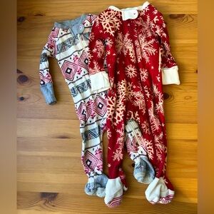 Burt’s Bees Baby organic cotton footed sleepers / pajamas - newborn
